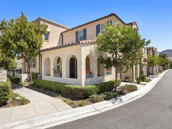 49 Adelfa St, Mission Viejo, CA 92694