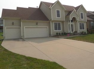 753 SW Derby Dr, Lees Summit, MO 64081
