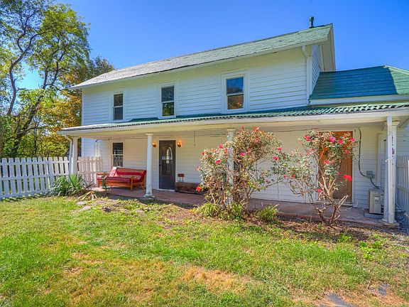 4th image of 2349 Big Falls Rd