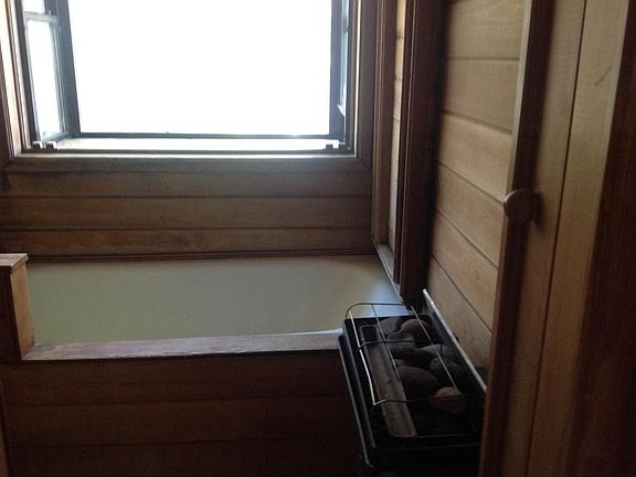 Sauna/bath/garden window