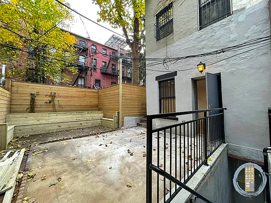 Rented by Brooklyn Rentals NYC | media 24