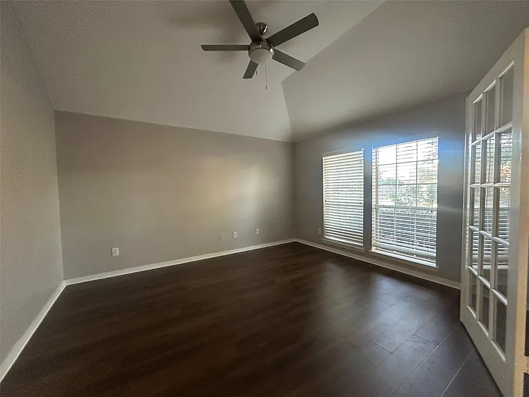 11619 Buck Springs Trl — Photo 3