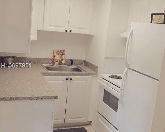 3rd image of 4321 NE 21st Ave APT 7