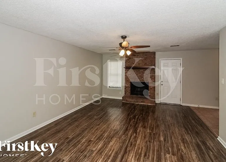 6614 Red Birch Dr — Photo 2