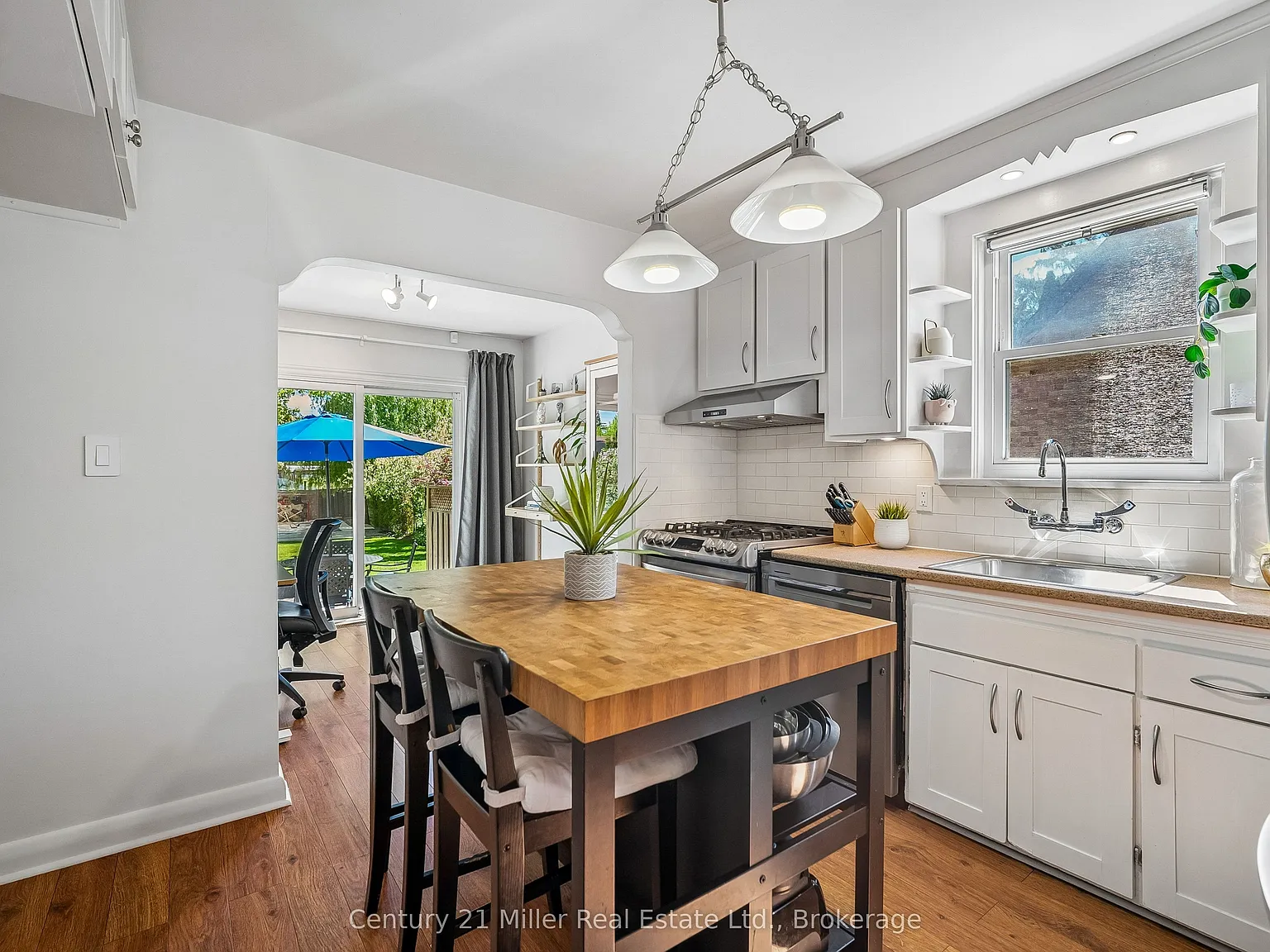 2 bed, $3,800 — Photo 4