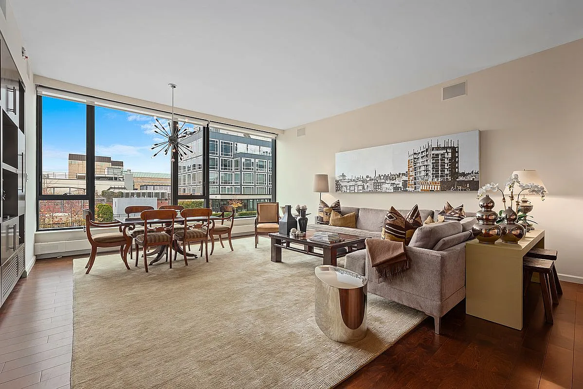 505 Greenwich St APT 9A photo 1