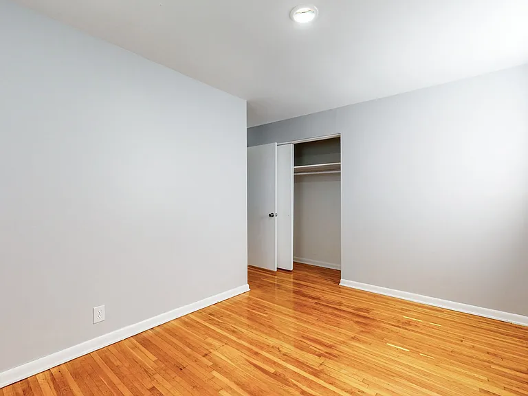 6017 Baltic Dr — Photo 7