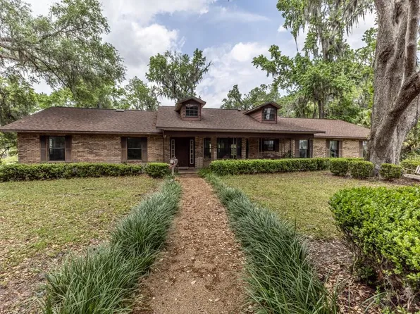 12196 NE 4th Pl, Oxford, FL 34484