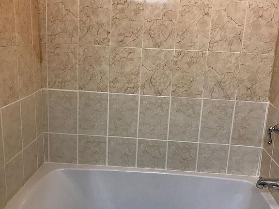 4th image of 4369 Baychester Ave Floor 2