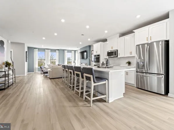 13570 Innovation Station Loop, Herndon, VA 20171
