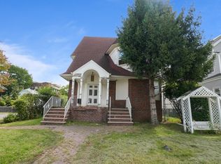 102 S Clinton St, East Orange, NJ 07018