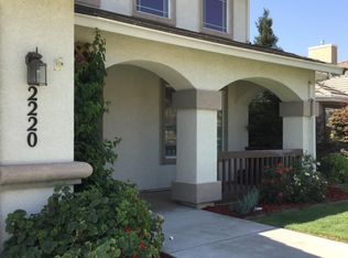 2220 Ryanlee Dr, Riverbank, CA 95367