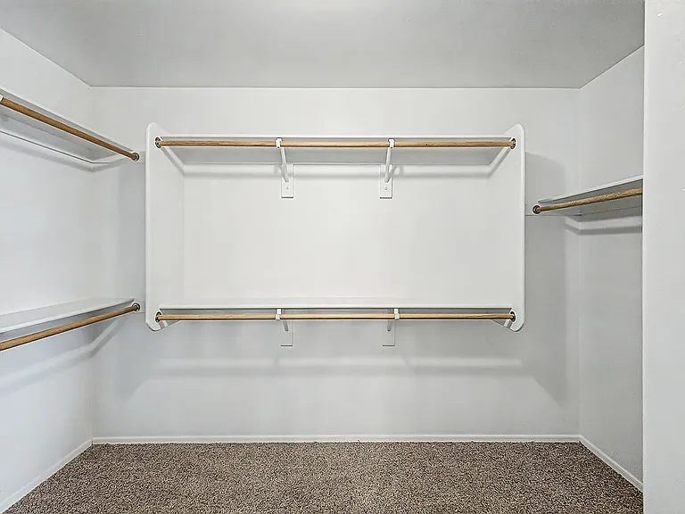 15652 W Durango St — Photo 22