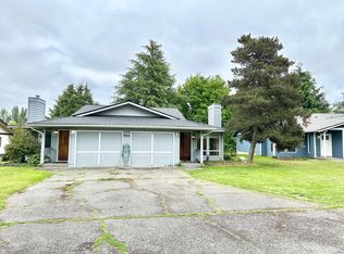 9031 5th Pl W #B, Everett, WA 98204