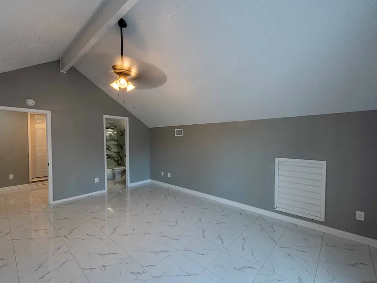 8366 Coralberry Ln — Photo 24