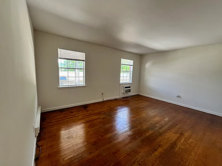 Salem VA 1 Bdrm Apt — Photo 19