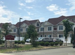 32 Cinder Rd UNIT 9, Edison, NJ 08820