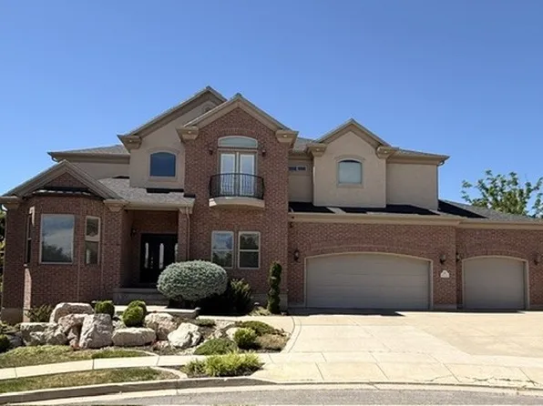 563 N Peregrine Cv, Layton, UT 84040