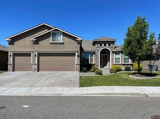 2325 Copperhill St, Richland, WA 99354