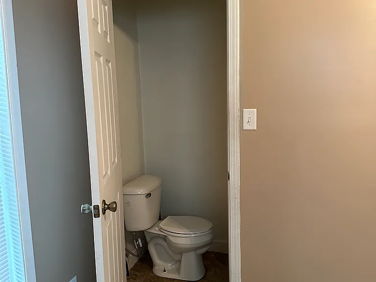 1004 Mechanic St — Photo 9