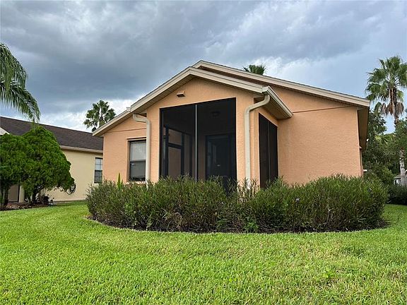 2nd image of 895 Grand Canal Dr