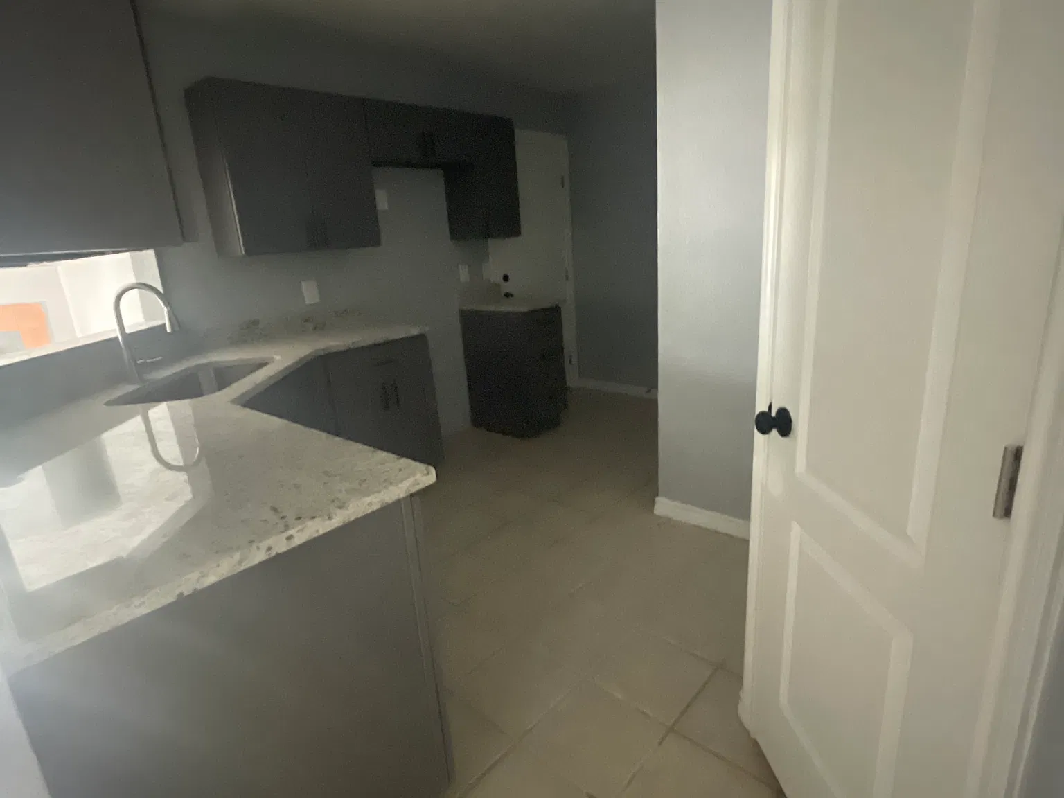 3 bed, 1225 sqft, $1,200 — Photo 2