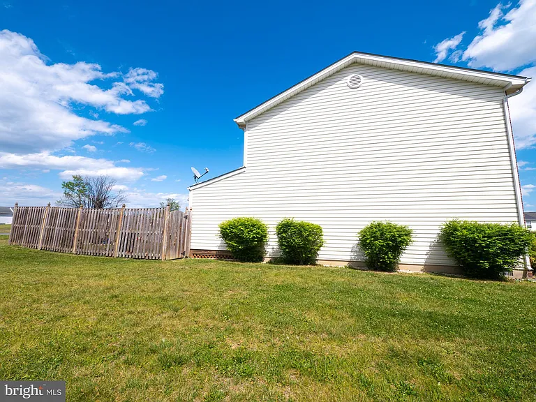 173 Equestrian Dr — Photo 22