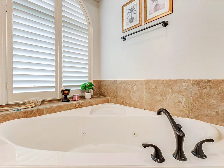 20307 Cortina Valley Dr — Photo 29