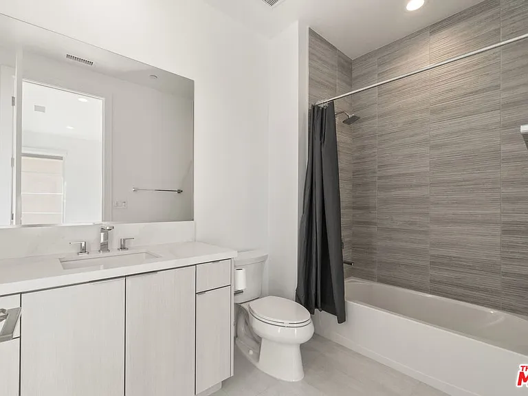11758 N Hillsborough Ln — Photo 32