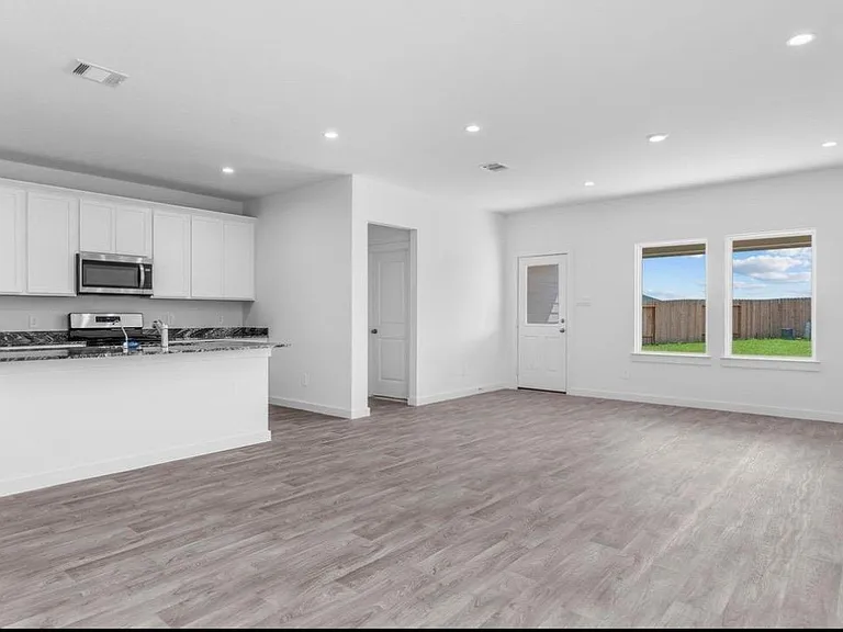 30819 Brightwell Bnd — Photo 6