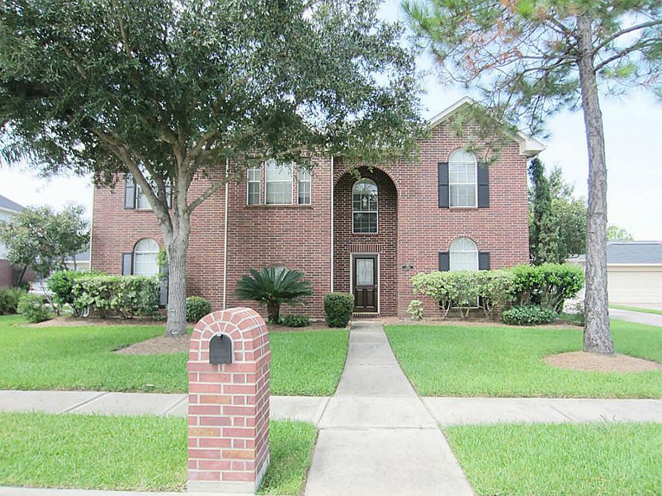 1st image of 1406 Briar Ct