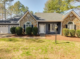305 Eagles Nest Cir, Carrollton, GA 30116