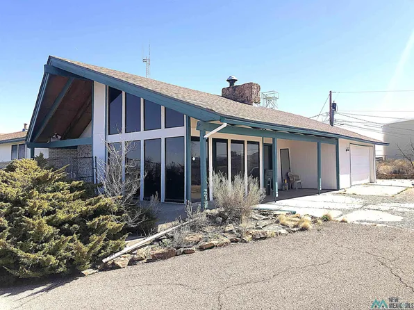 1205 Kit Carson Dr, Gallup, NM 87301