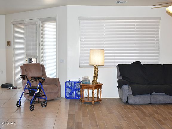 5th image of 1476 W Big Room Pl