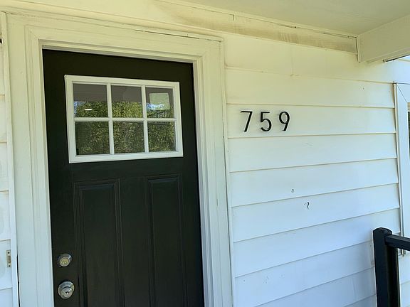 2nd image of 759 Oliver St