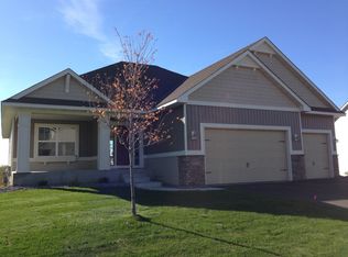 20279 Hampton Ave, Lakeville, MN 55044