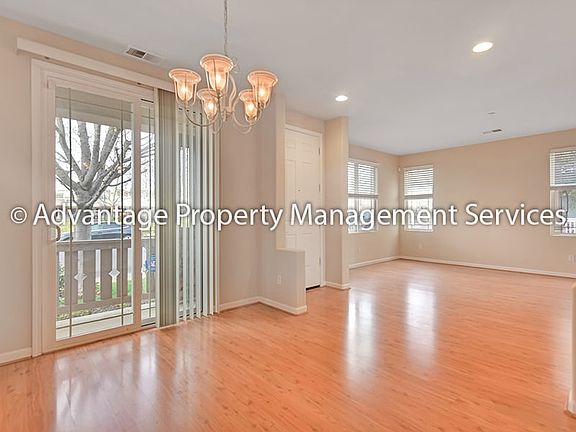 2nd image of 5231 N Forestdale Cir