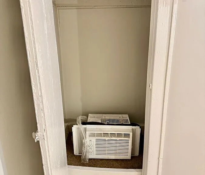261 Lyndhurst Pl #2 — Photo 9