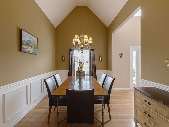5th image of 3246 Bilbrey Dr