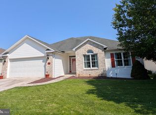 2488 Cope Dr, Mechanicsburg, PA 17055