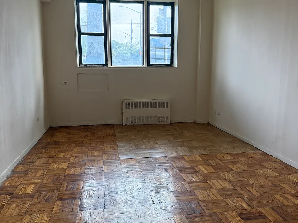 185-01 Hillside Ave #LH1