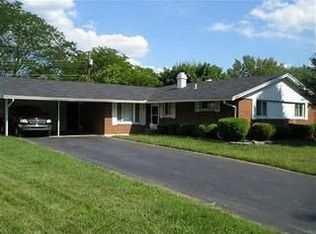 404 E Eppington Dr, Dayton, OH 45426