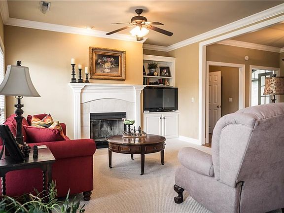 5th image of 4439 W Pleasant Dr