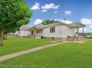 127 E Grace St, Old Forge, PA 18518