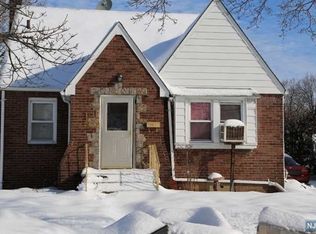 162 Rutherford Blvd, Clifton, NJ 07014