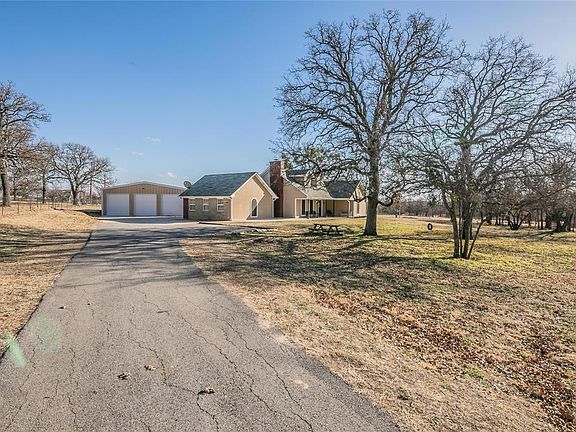 2nd image of 110 La Vista Ct