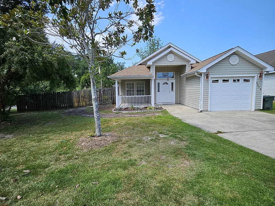 3316 Golden Rain Dr