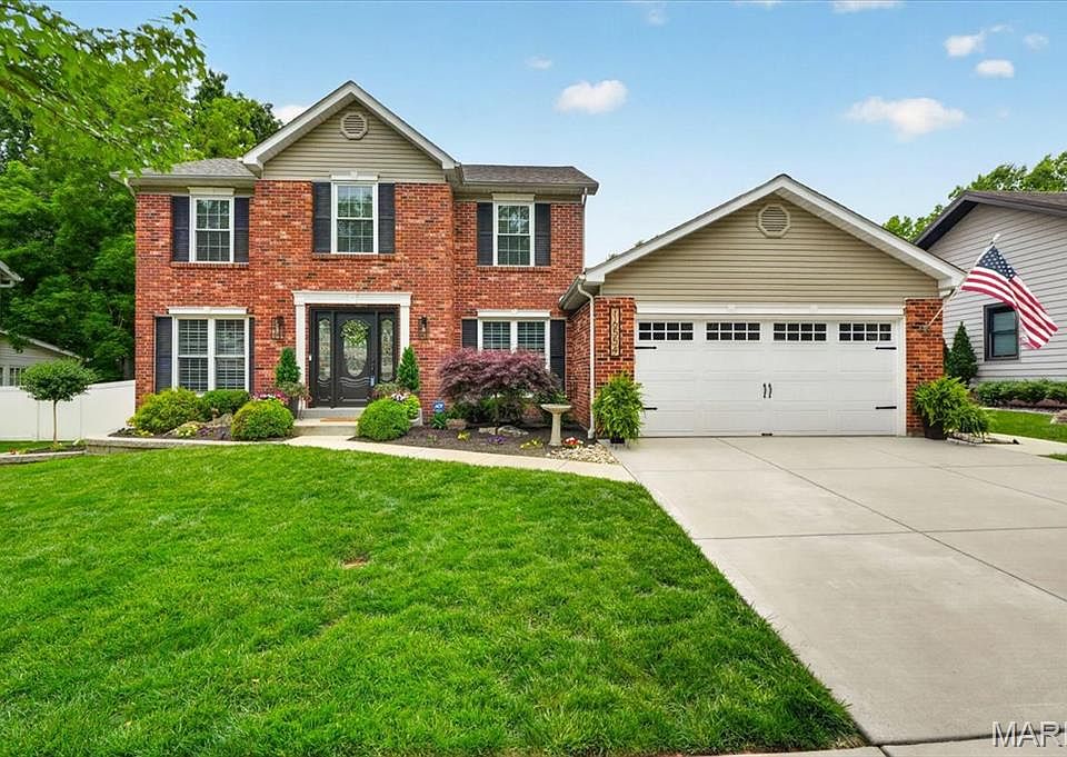 1st image of 16554 Green Pines Dr
