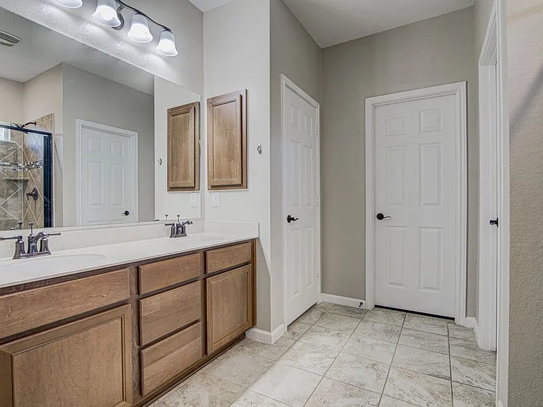 104 Kyndals Meadow Cv — Photo 17