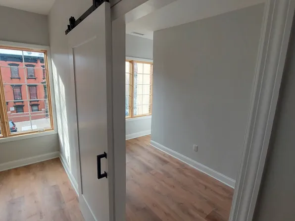 427 Pulaski Street image 20 of 54